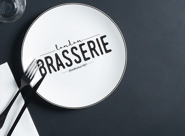 COLORS + Series Black Metal: Placas de Superficie Sólida 